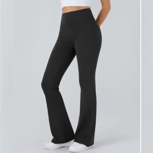 NWT Halara HaloTek Air High Waisted Pocket Flare Pants, Black, Size L